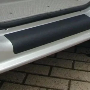 Ochranná fólie prahu předních dveří Reimo pro VW T5 od r. 2009 Vrácení Zdarma