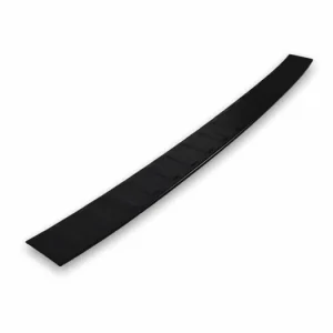 Černá ochranná prahová lišta Carbest pro Mercedes Sprinter a VW Crafter Must-Have