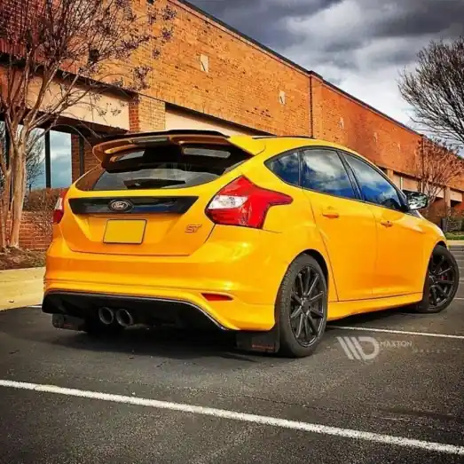 Ihned K Objednání Maxton Design Spoiler zadního nárazníku Ford Focus ST Mk3 Hatchback - karbon FO-FO-3-ST-RS15-RS1C
