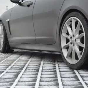 Hit Sezóny Maxton Design Prahové lišty Jaguar XF Facelift S-Pack - karbon JA-XFS-1F-SB-SD1C