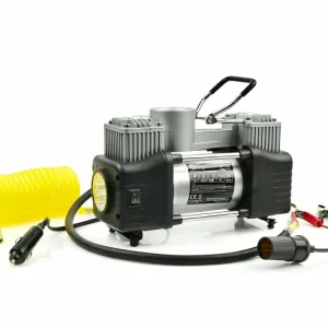 GEKO G01265 - Dvoupístový kompresor do auta 10bar, 12V s LED svítilnou a příslušenstvím Odeslání Ihned