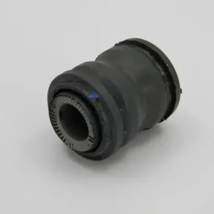 Zlevněný NTY UCHYCENÍ RAMENE LEXUS RX300 -03 /REAR CONTROL ROD/