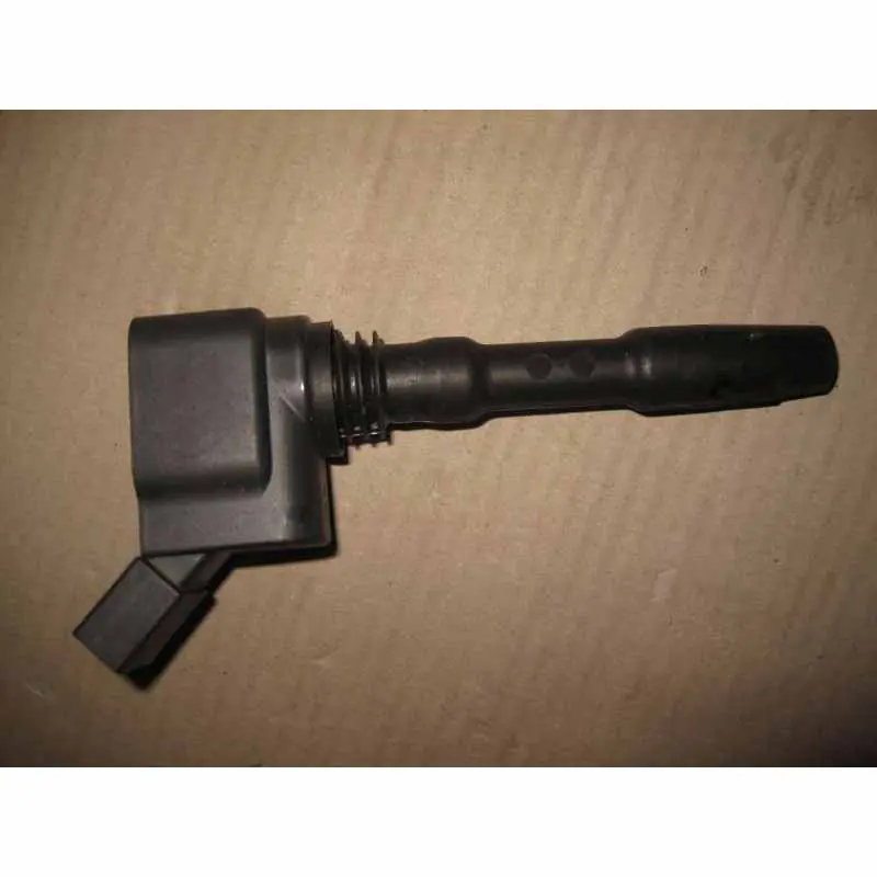 cívka zapalování AUDI A3 8V0 1,8 TFSI06H905110H Novinka