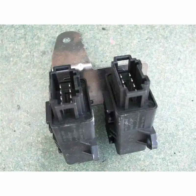 Výprodej řídící jednotka vyhřívání sedadel VW Touareg 7L2 06-1Z0959772B