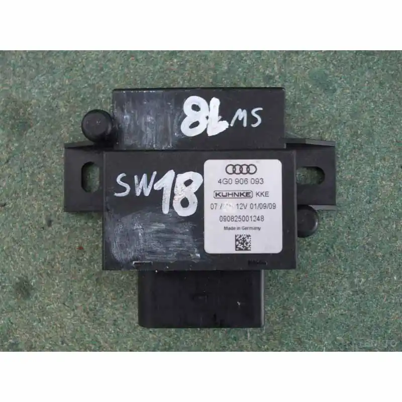 Cenový Hit řídící jednotka čerpadla nádrže AUDI A7 3,0 TDI4G0906093