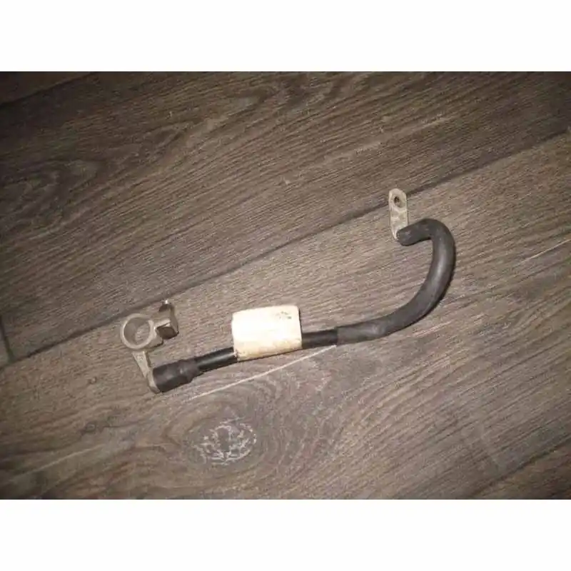 zemnící vodič VAG1K0971235J Nejprodávanější