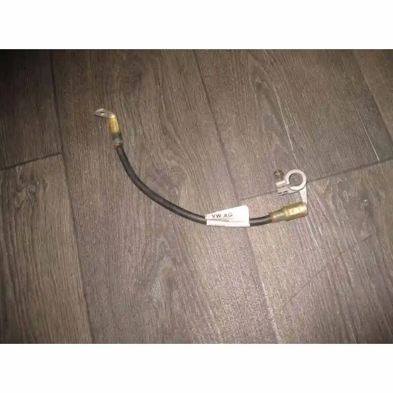 zemnící vodič VAG1S0971235 Oblíbený