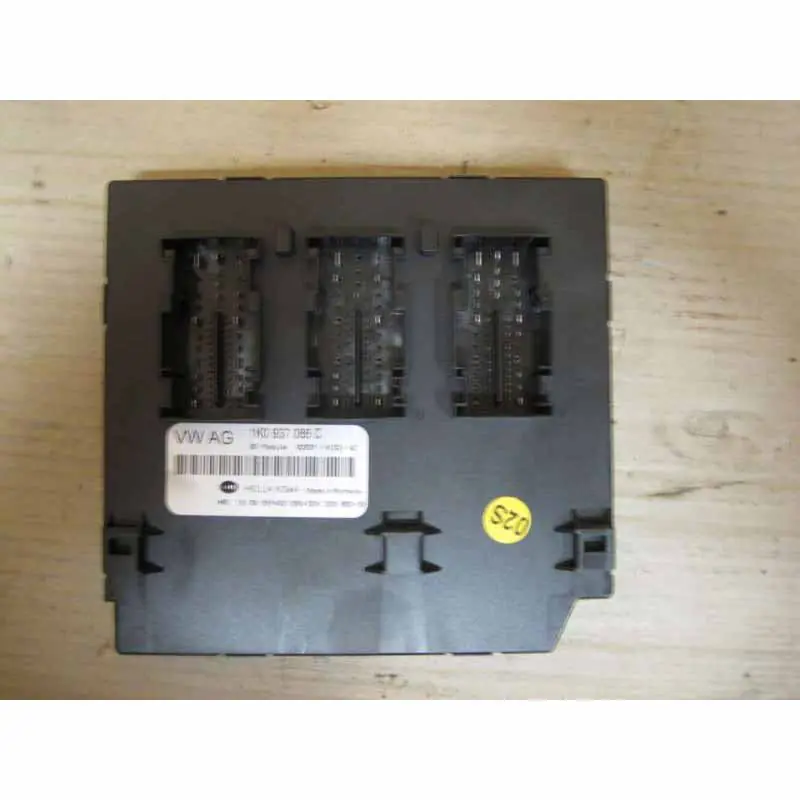 Časově Omezené řídící jednotka palubní sítě VW Golf VI 5K01K0937086C