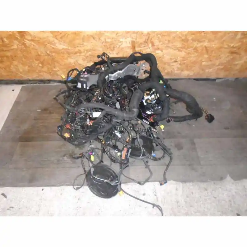 Bezpečná Platba svazek elektroinstalace pro interiér AUDI Q3 8U0 2,0 TDi CFG 130 KW8U09559628U0955953