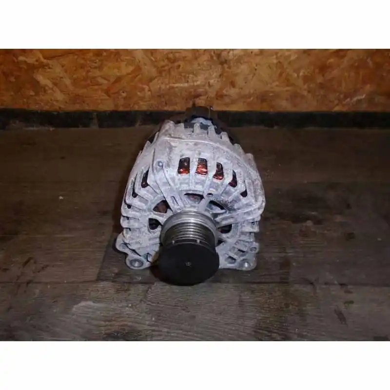 Ihned K Objednání alternátor AUDI A4 8W0 2,0 TDi DEU04L903024A