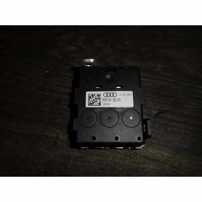 Výhodná Nabídka pojistková skříňka - řídící jednotka pojistkové skříňky AUDI A5 8W6 F58W0941824AN