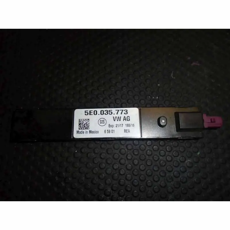 anténa ŠKODA5E0035773 Ověřený