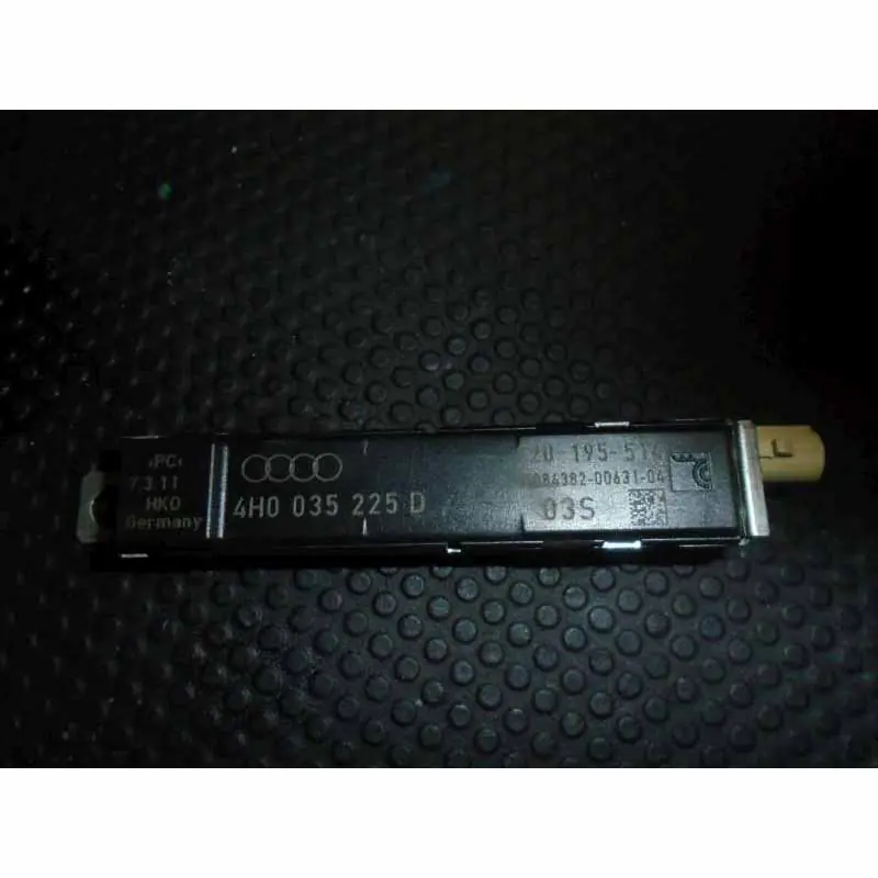 anténní zesilovač AUDI A8 4H0 2010-20174H0035225D Sezónní Sleva