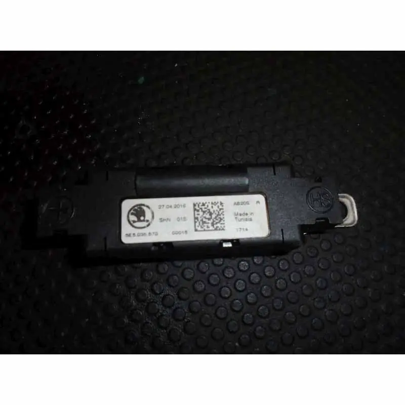 odrušovací filtr proti hluku VAG5E5035570 Koupit Online