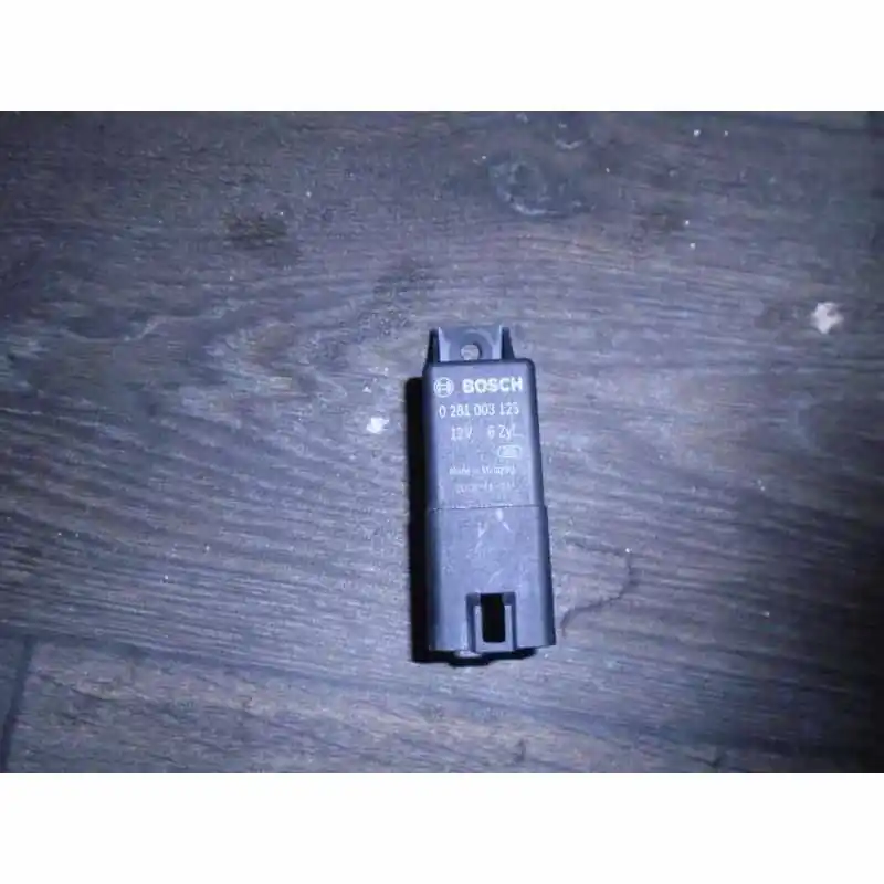 řídící jednotka žhavící svíčky AUDI A4 8W04M0907282A4M0907282E Nízká Cena