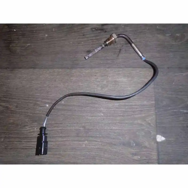 čidlo teploty spalin AUDI Q7 4M0 3,0 TDi CZZ 160 KW4M0906088N Omezená Nabídka