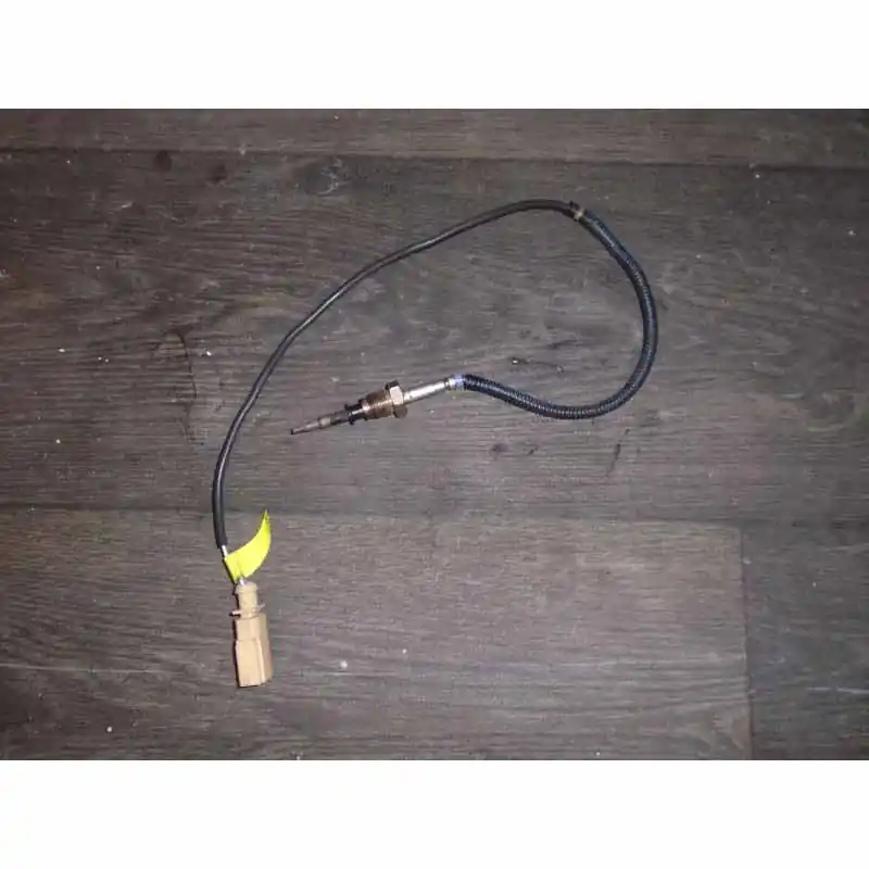 čidlo teploty spalin AUDI Q7 4M0 3,0 TDi CZZ 160 KW4M0906088AB Nová Kolekce