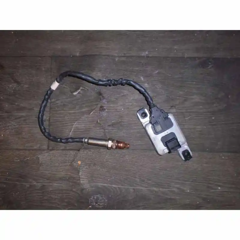 řídící jednotka s NOX čidlem AUDI A4 8W0 3,0 TDi8W0907807B Vysoce Kvalitní