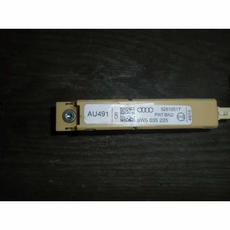 Jen Po Omezenou Doba anténní zesilovač AUDI A4 8W08W5035225