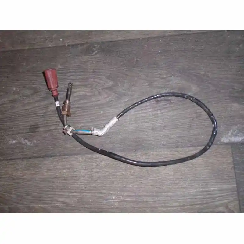 Kup Teď čidlo teploty spalin VAG03L906088J