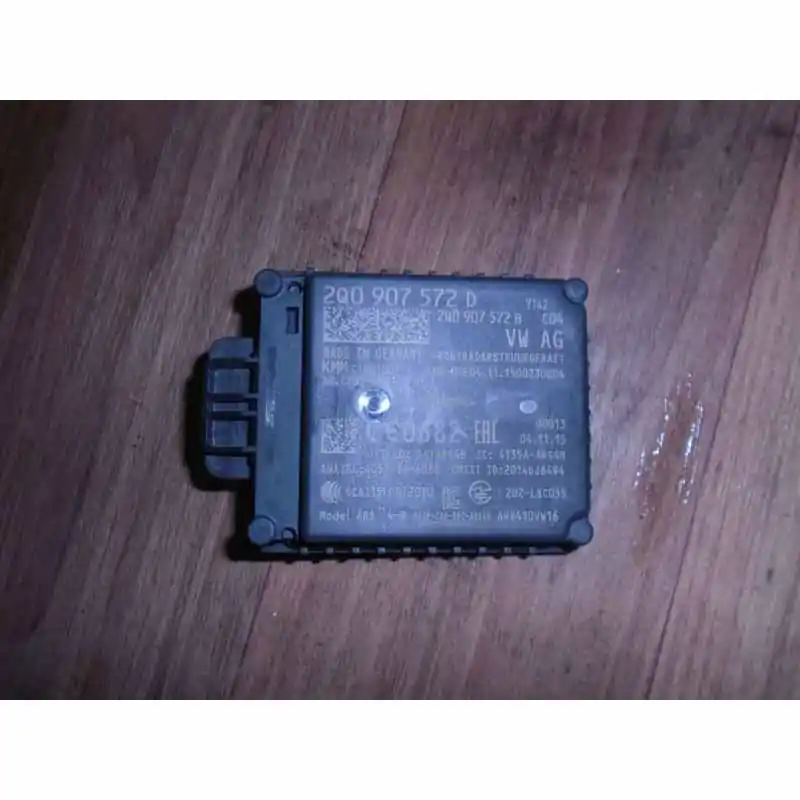 Zlevněný čidlo radaru AUDI Q2 GA2Q0907572D