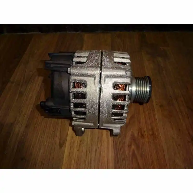 alternátor 180A AUDI A6 4G0 lift 2,0 TDi 140 KW04L903017C Vysoce Kvalitní