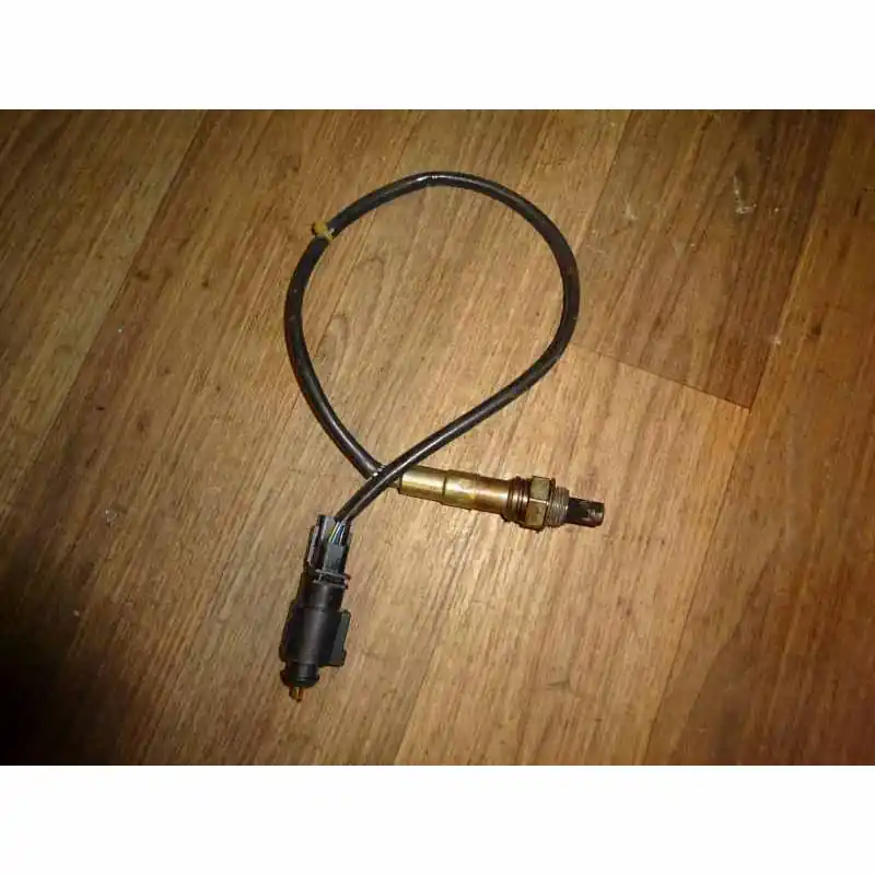 Aktuální kyslíková sonda AUDI Q5 8R0 3,2 FSi06E906265S