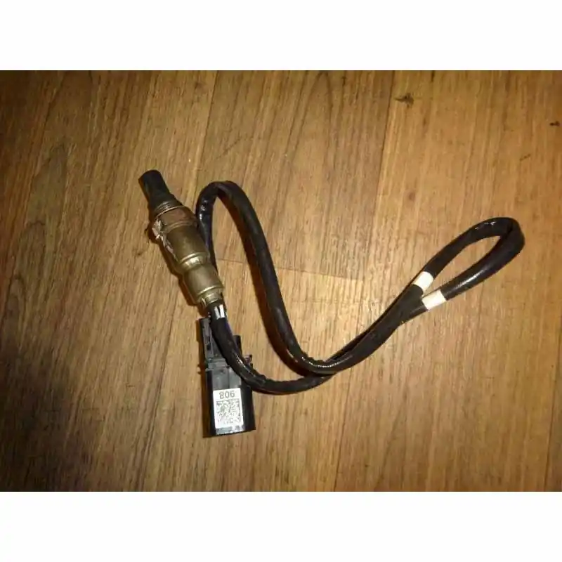 kyslíková sonda ŠKODA Superb III 3V0 2,0 TDi DFH 140 KW04L906262AD Dokud Zásoby Vydrží