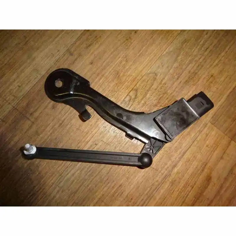 čidlo úrovně úrovně podvozku levé zadní AUDI Q5 80A80A941309C80A941309D Oblíbený