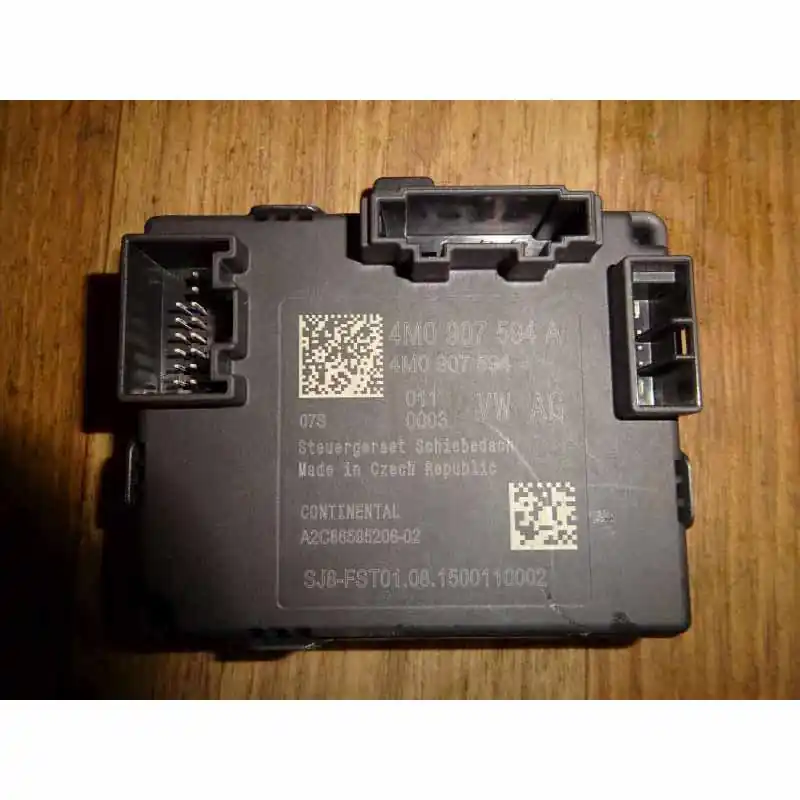 Aktuální řídící jednotka střešního okna AUDI A4 8W0 sedan4M0907594A