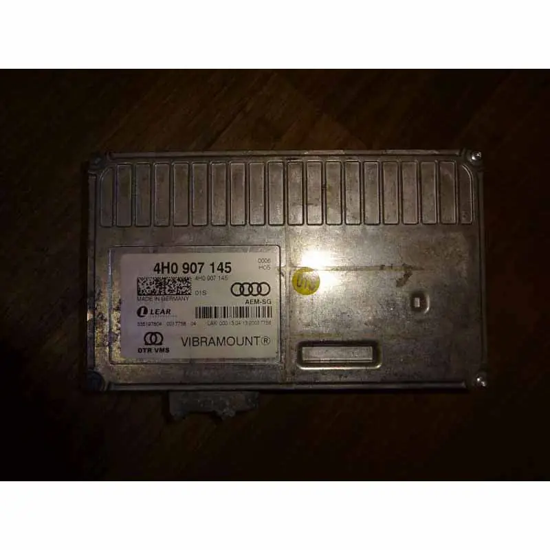Akce řídící jednotka hydraulického uložení motoru AUDI A8 4H0 (lift)4,0 TFSi CTG4H0907145