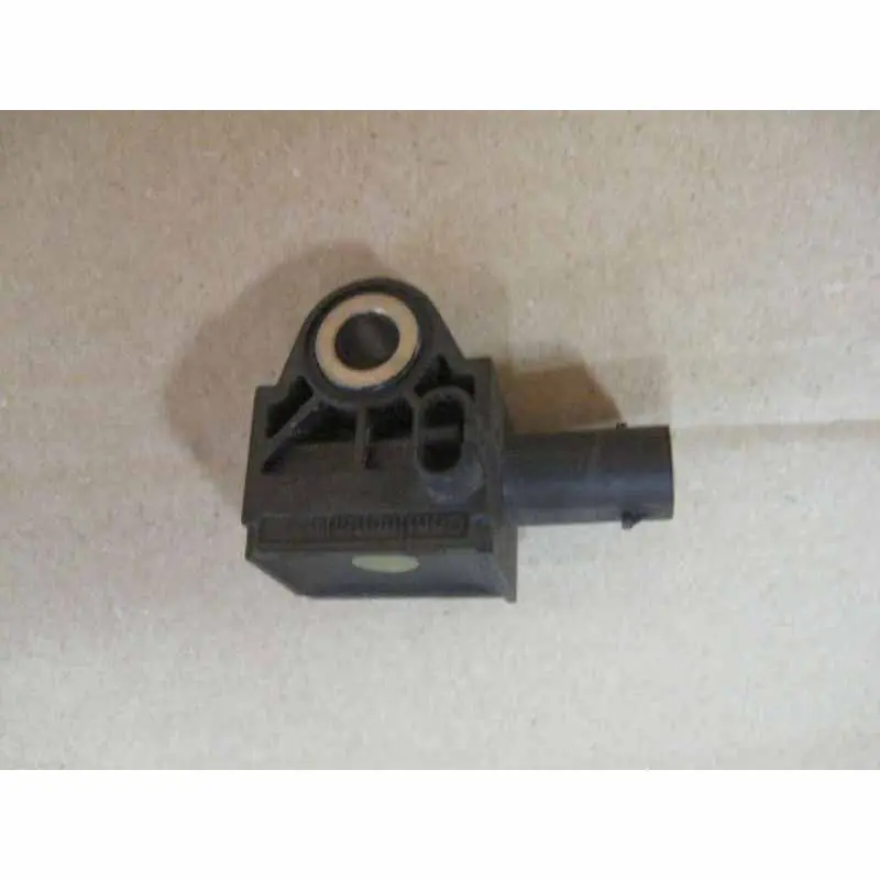 čidlo airbagu - nárazový senzor VW Golf VII5Q0959651 Hit Sezóny