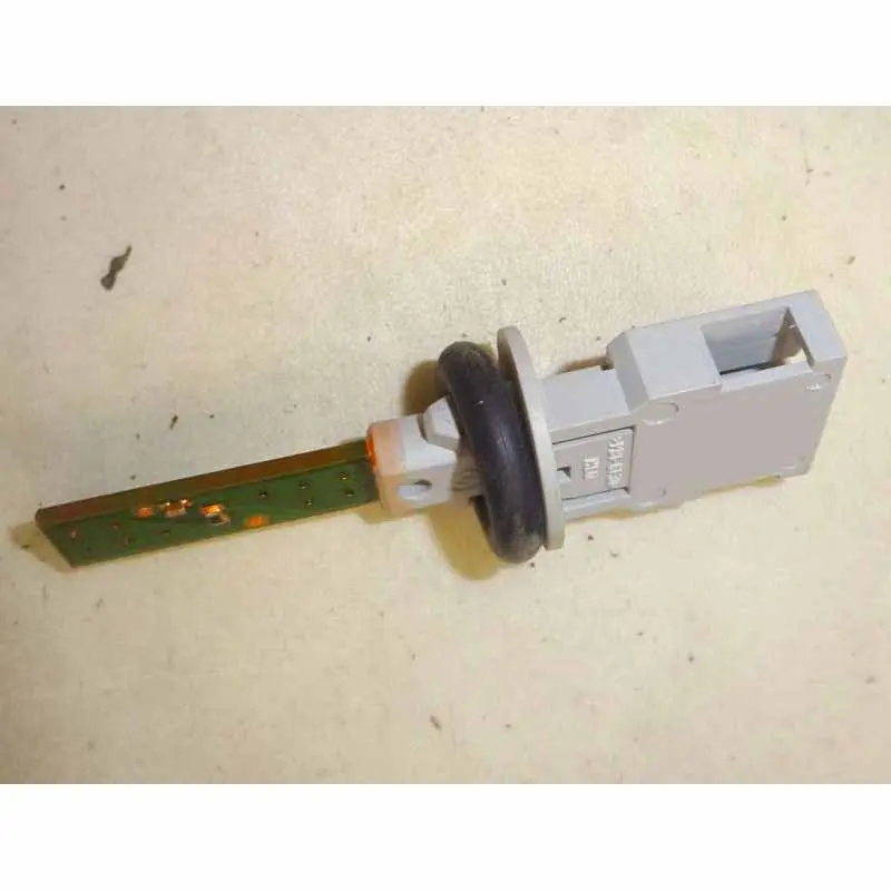 Zlevněný snímač teploty pro topení VW Golf VII 5G01K0907543E