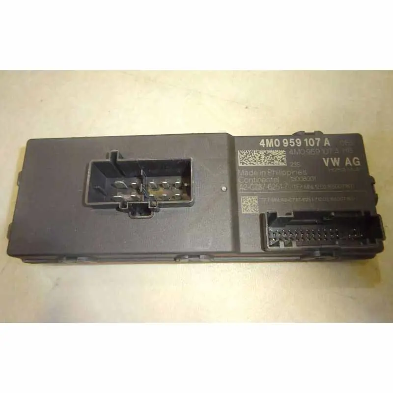 řídící jednotka zadních pátých dveří AUDI Q7 4M04M0959107A Novinka