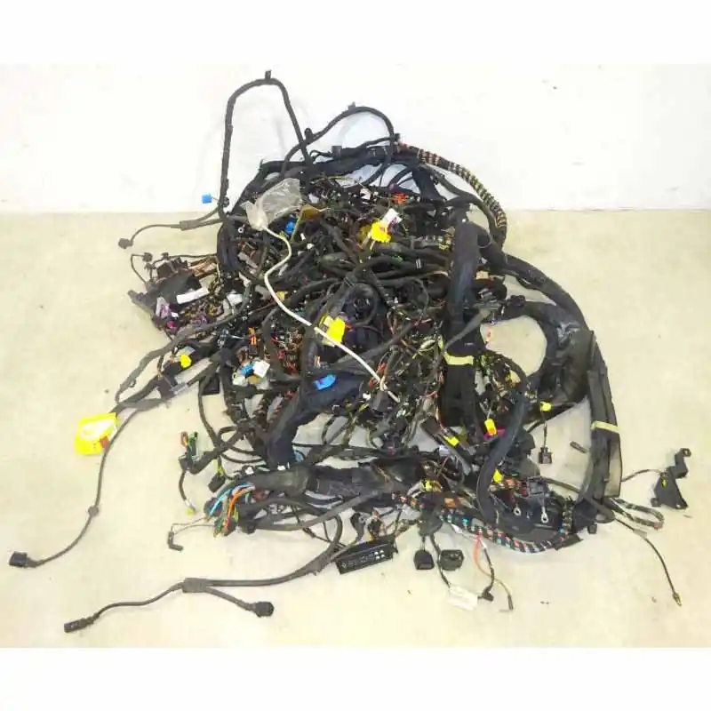 svazek elektroinstalace pro motorový prostor AUDI A8 4H0 4,2 TDi4H0927904C4H0927904B Přímo Od Výrobce