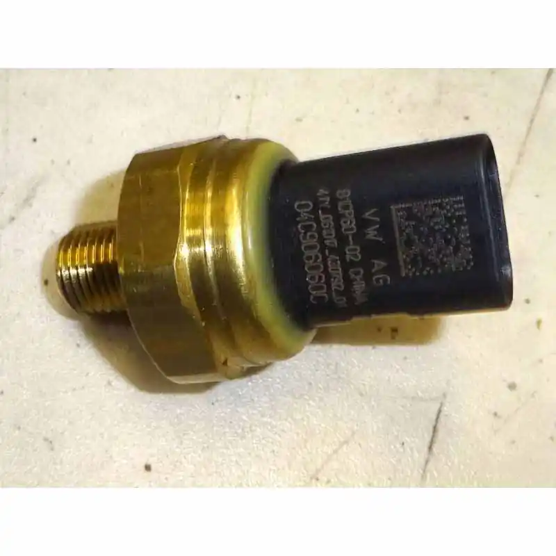 Vysoce Kvalitní snímač tlaku oleje VAG04C906060C