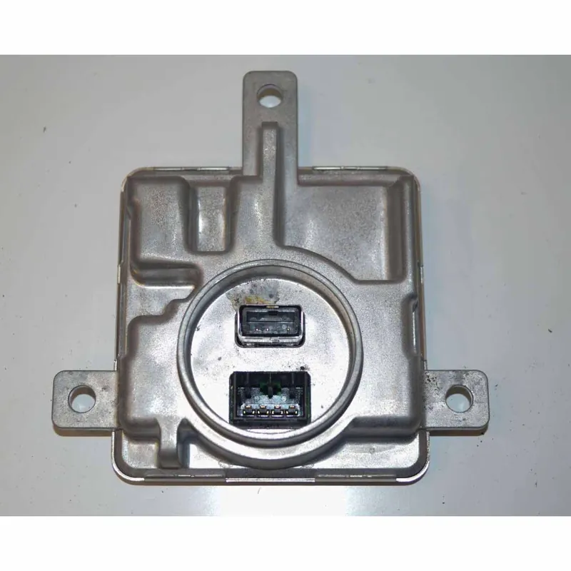 řídící jednotka pro plynovou výbojku VAG8K0941597E Nová Kolekce