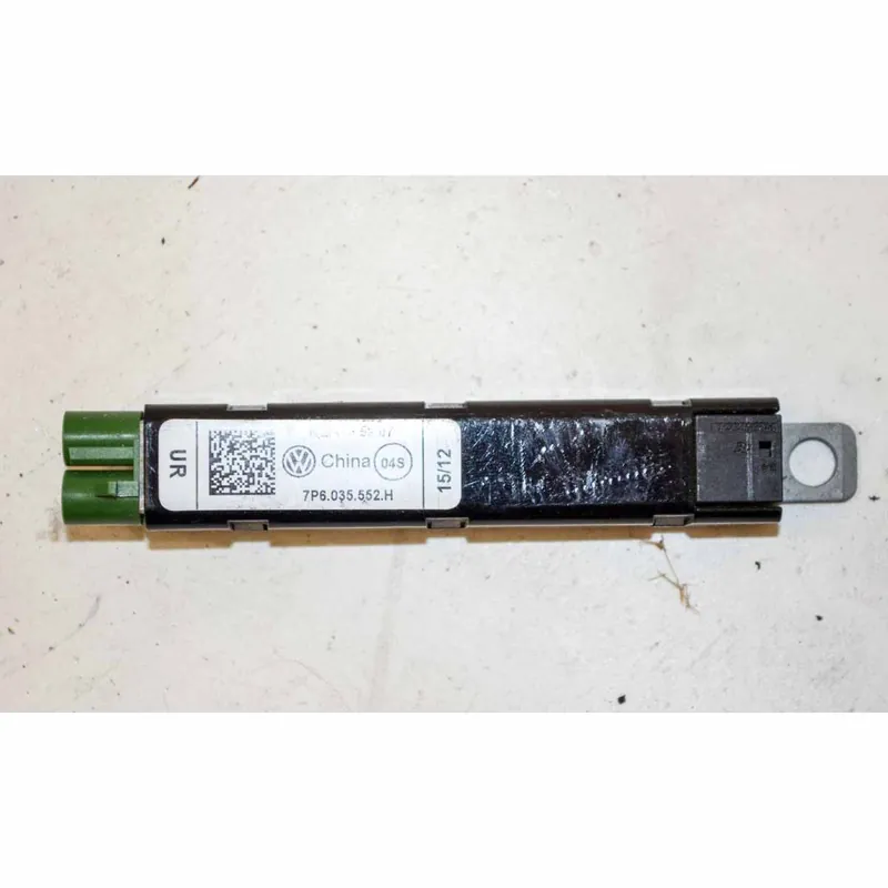 anténní zesilovač VW Touareg 7P0 (lift) 2011-187P6035552H Omezená Nabídka