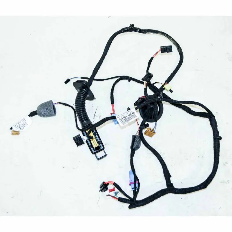 svazek elektroinstalace levých předních dveří ŠKODA Octavia IV 5E35E4971120BK Originální