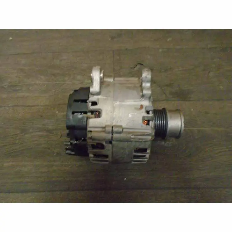 alternátor ŠKODA Kodiaq 565 1,4 TSi04C903021A Akční Nabídka