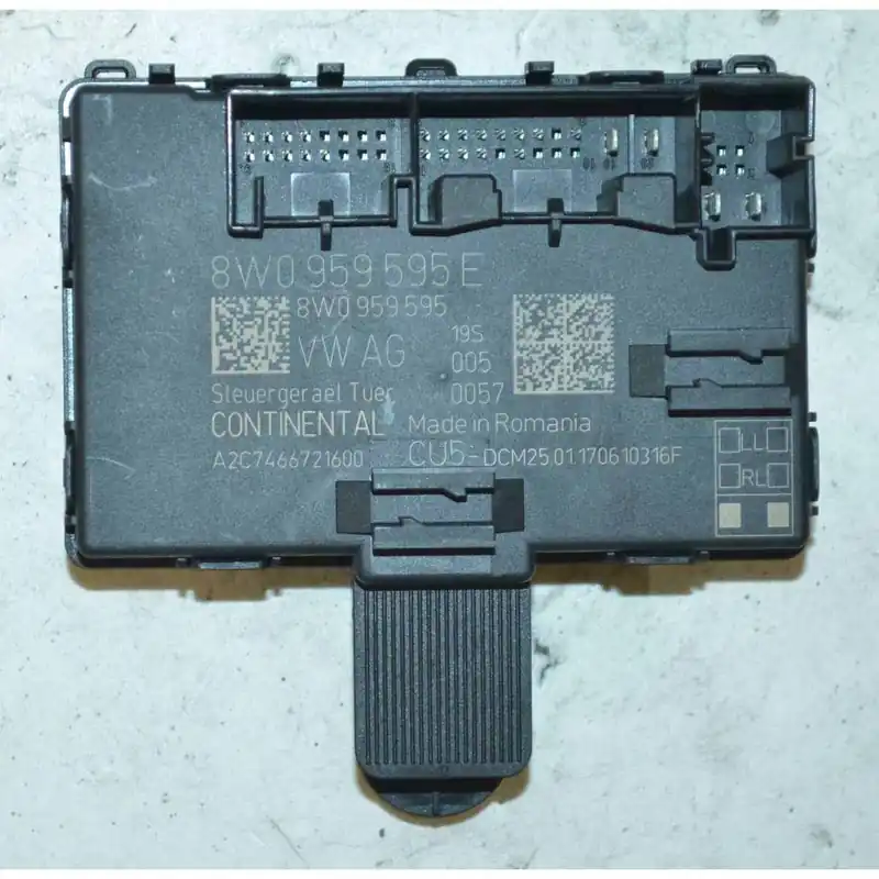 Akční Cena řídící jednotka dveří zadní levá/pravá AUDI A5 8W6 F58W0959595E4M0959795E