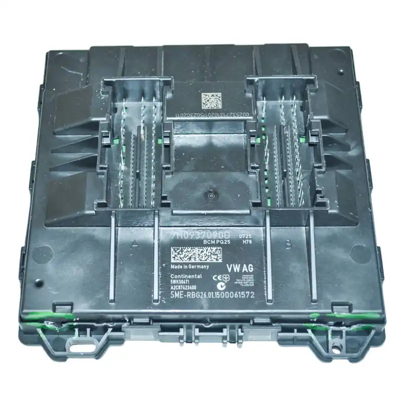 Vysoce Kvalitní řídící jednotka palubní sítě SEAT Ibiza 6J07H0937090D - poškozená