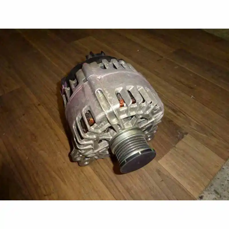 alternátor ŠKODA Octavia III (lift) 5E0 2,0 TDI CUP 14V 140A03L903023L - poškozený Značkový