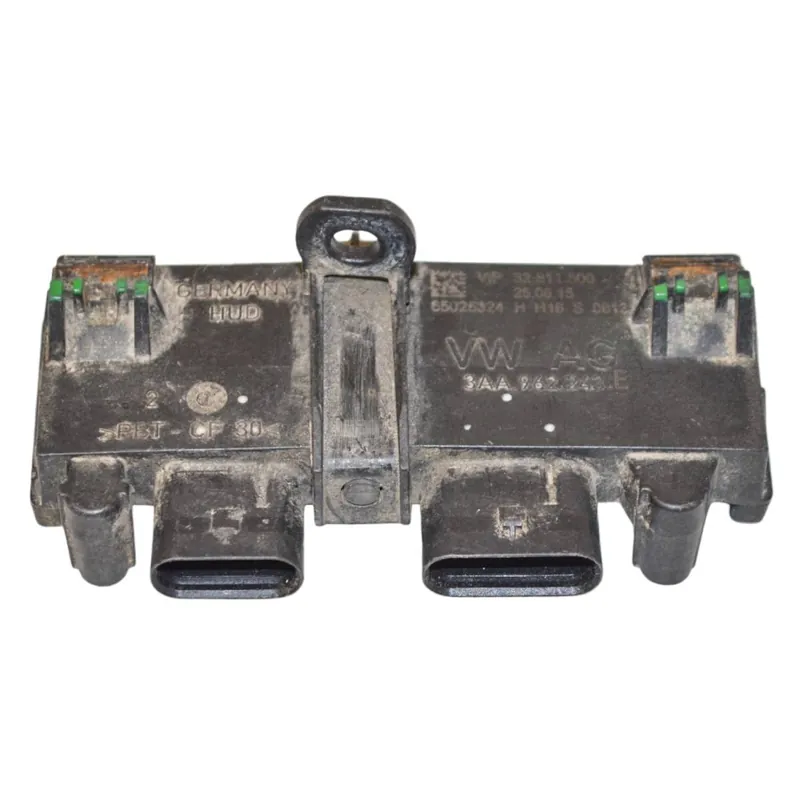 Autentický řídící jednotka otevírání zadních pátých dveří VAG3AA962243E - poškozené držáky