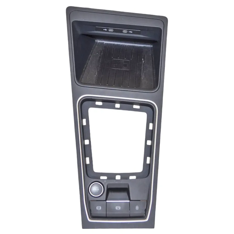 Jen Po Omezenou Doba část středového tunelu + odkládací schránka + anténa SEAT Leon 5FA5FB8632635NA980611