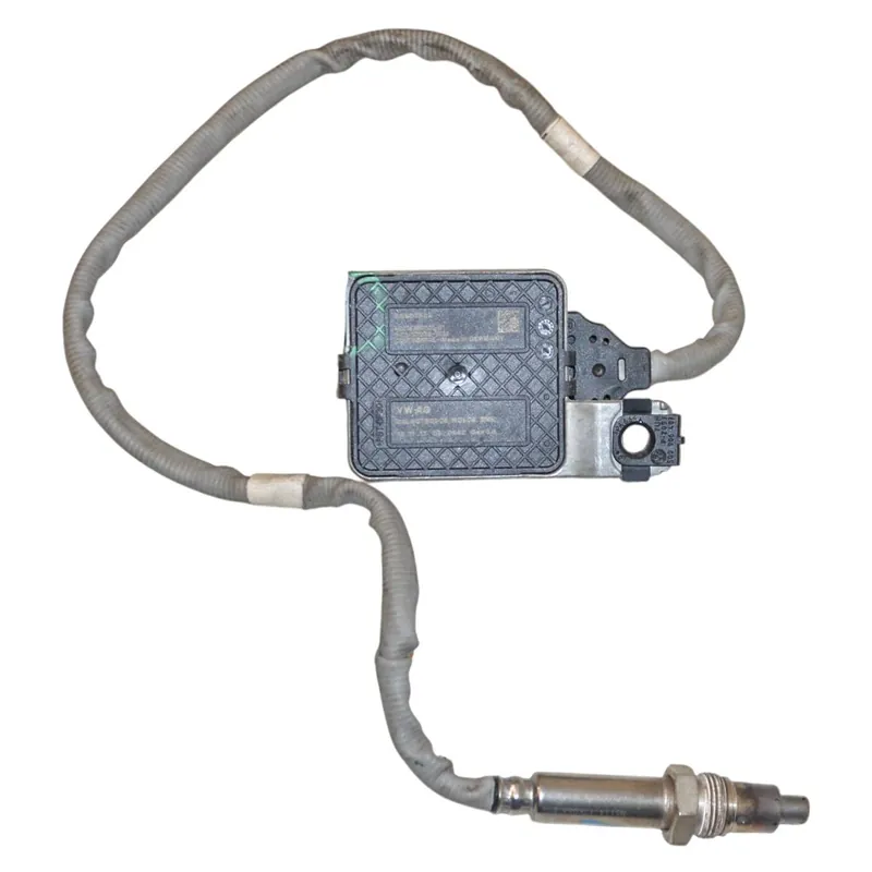 Bezpečná Platba řídící jednotka s NOX čidlem VAG 2,0 TDi 110/135 KW04L907805CE04L907807CE - poškozená