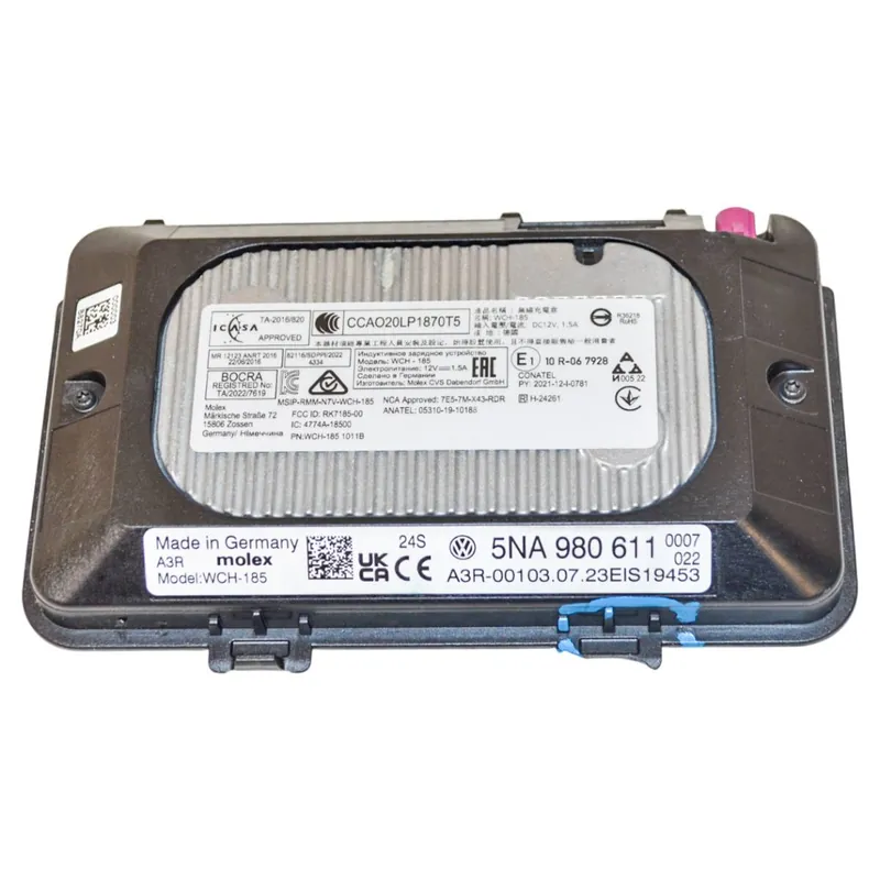 anténa spojovací VW Passat B8 3G0 lift5NA980611 - poškozený držák Nová Kolekce