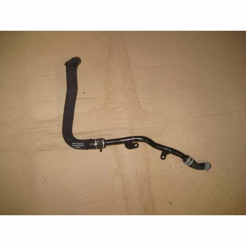 Akční Cena hadice + trubka vodní VW Passat B8 3G0 2,0 TSI06K121085M5Q0121058R