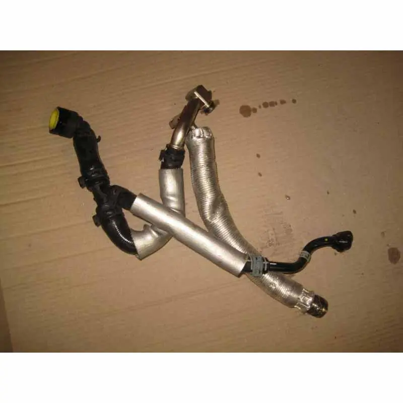 Časově Omezené hadice vodní VAG 1,8 TFSI06K121497AM06K121065R