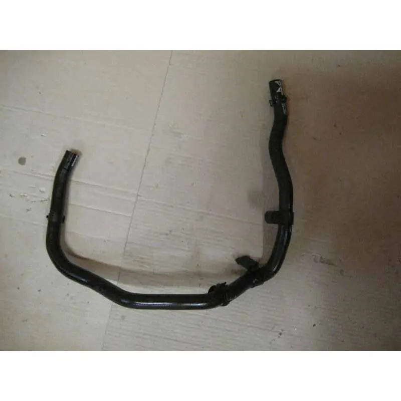 trubka vodní VW Transporter T6 7E0 2,0 TDI7E0121096E Kup Teď